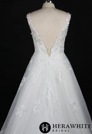 Embroidered Tulle Wedding Dress With A-Line Silhouette and V-Neck