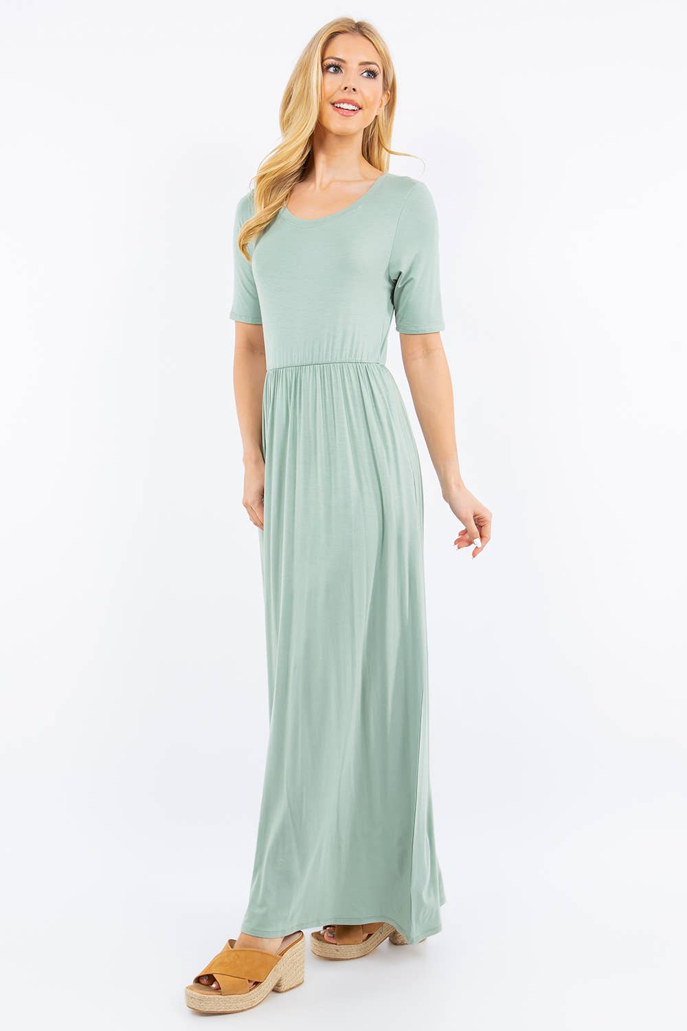 PLUS SIZE MODEST MAXI DRESS WITH POCKETS -CD23411T-PL