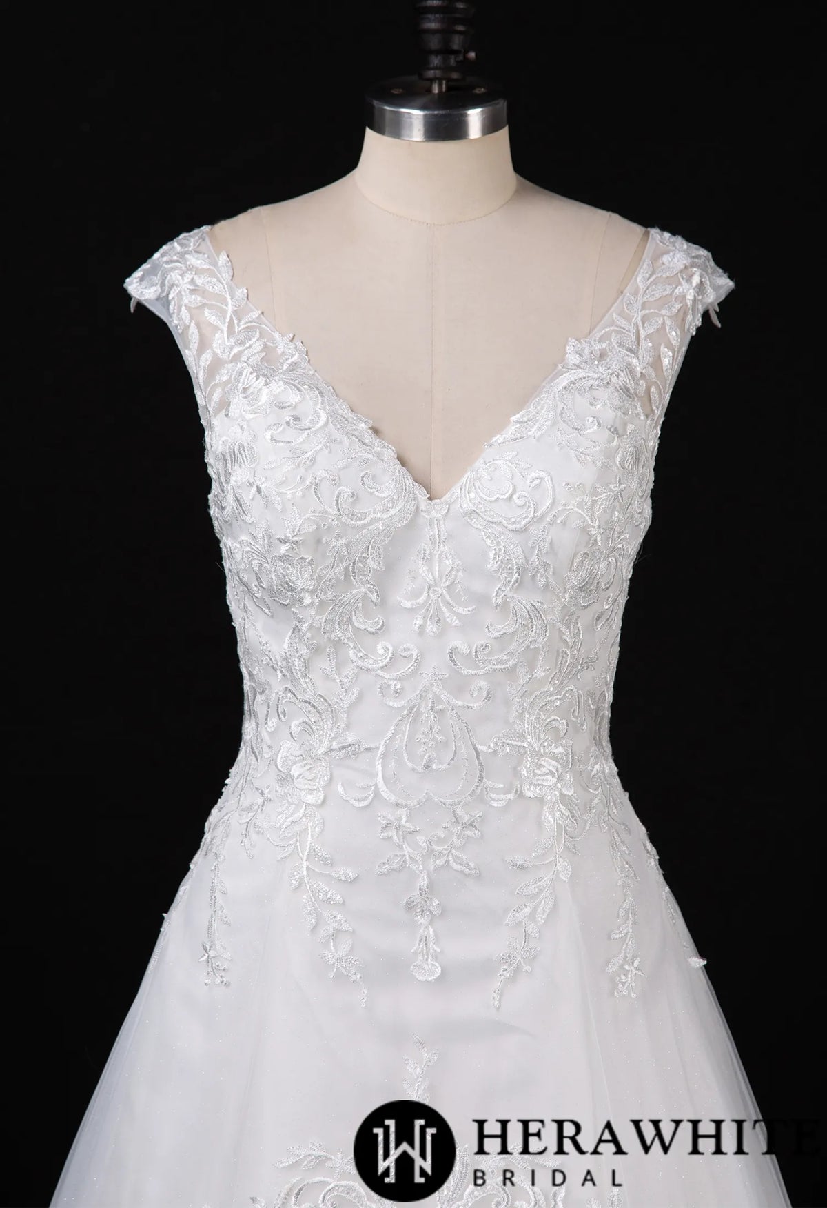 Romantic Lace Wedding Dress With Cap Sleeve