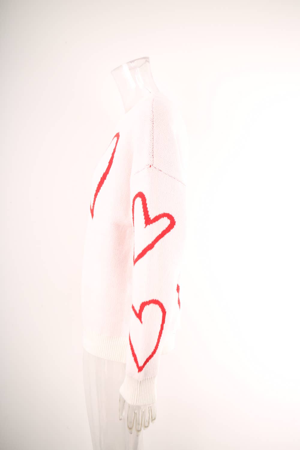 VALENTINE'S DAY PULLOVER SWEATER WITH A HEART