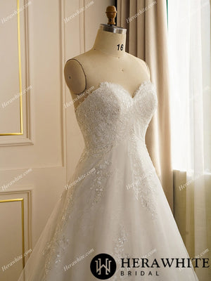 Strapless Whole Lace Count Train Wedding Dress