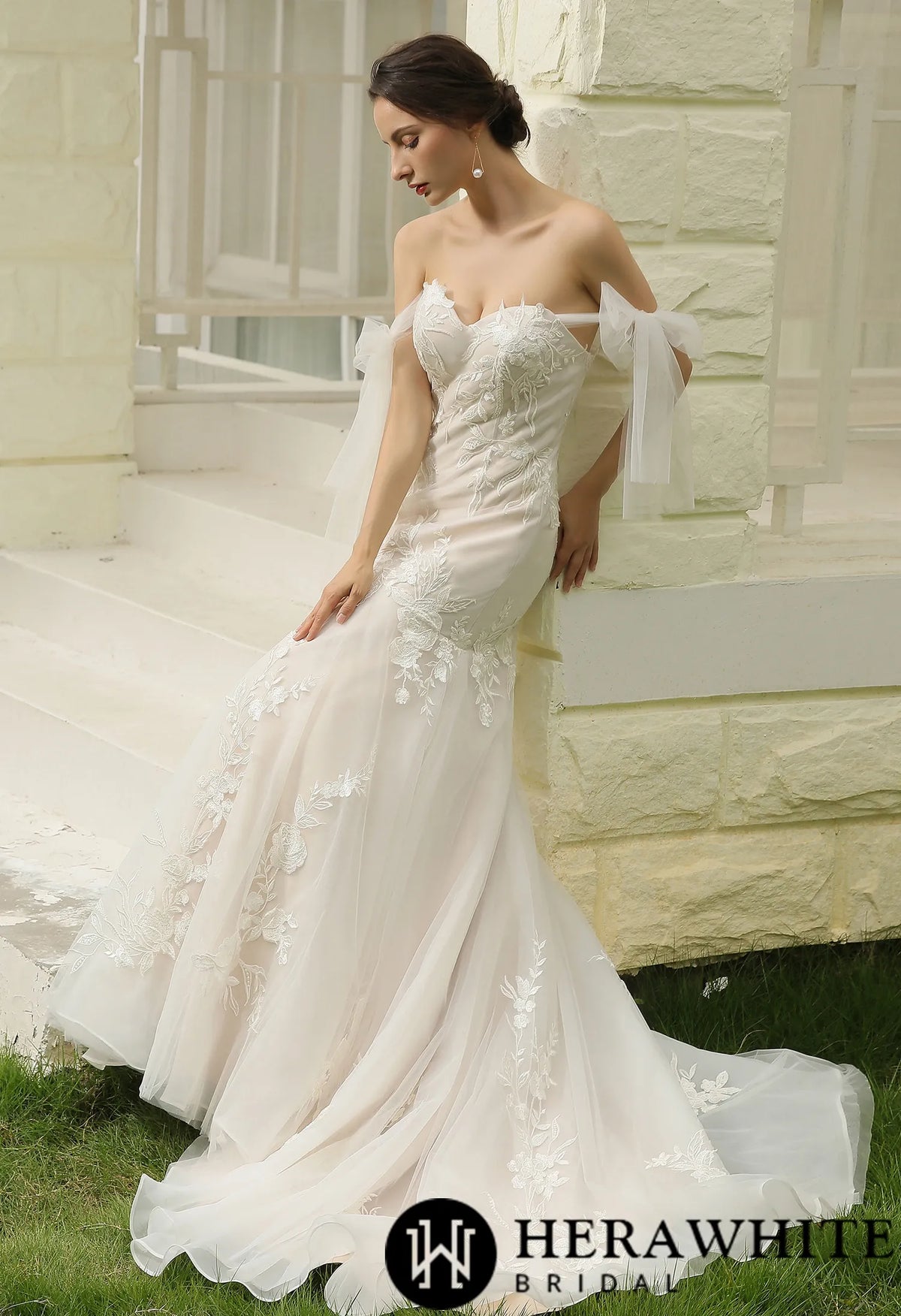 Floral Lace Mermaid Bridal Gown With  Detachable Tulle Straps