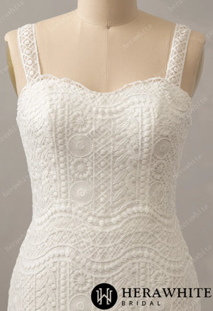 Romantic Boho Lace Sweetheart Neckline Sheath Bridal Dress