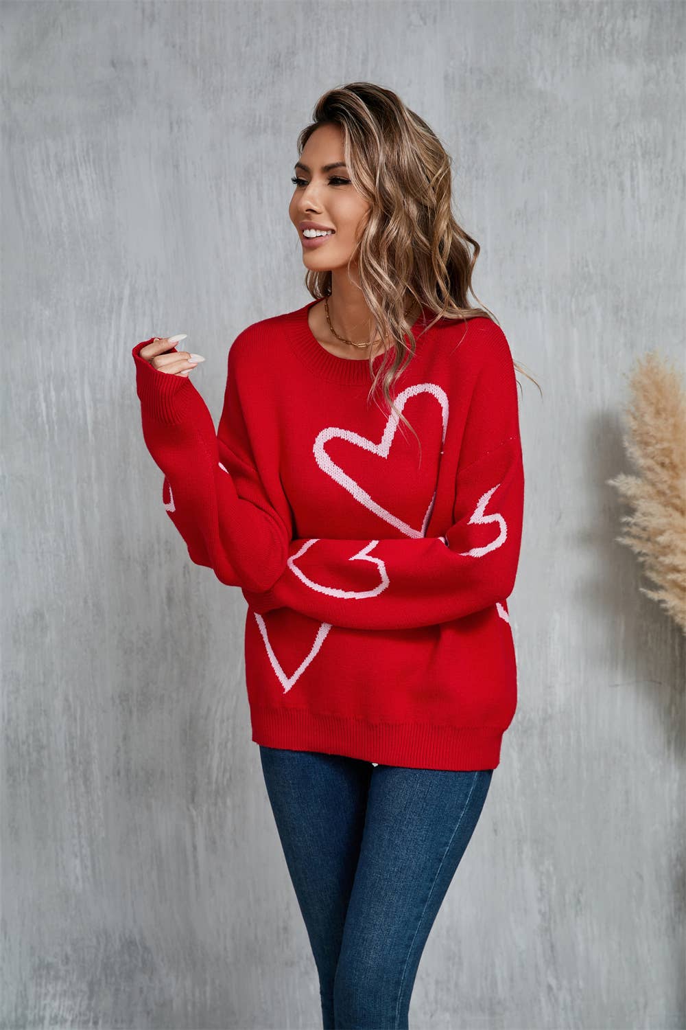 VALENTINE'S DAY PULLOVER SWEATER WITH A HEART