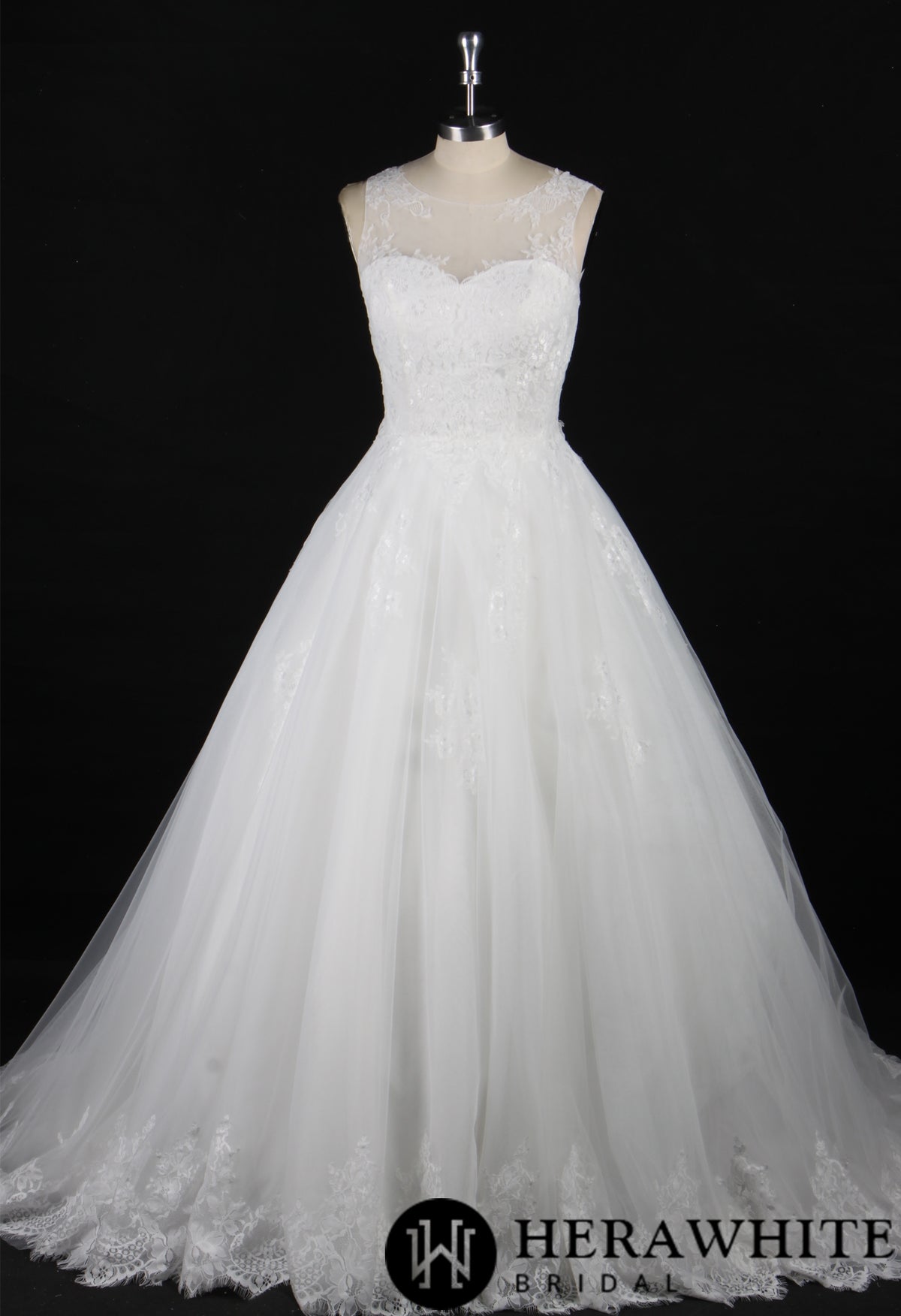 Strapless Lace AppliquÃ©s Beach Wedding Dress