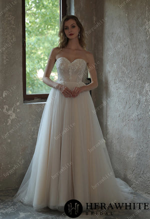 Enchanting Pleated Tulle A-line Wedding Dress With Pouf Sleeves