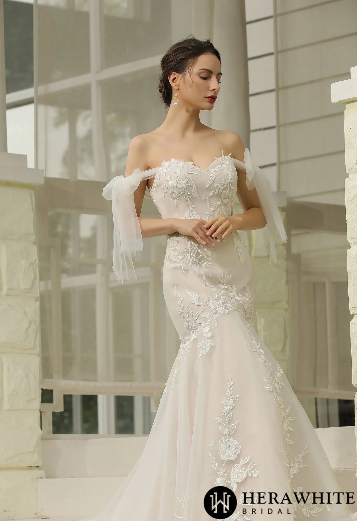 Floral Lace Mermaid Bridal Gown With  Detachable Tulle Straps