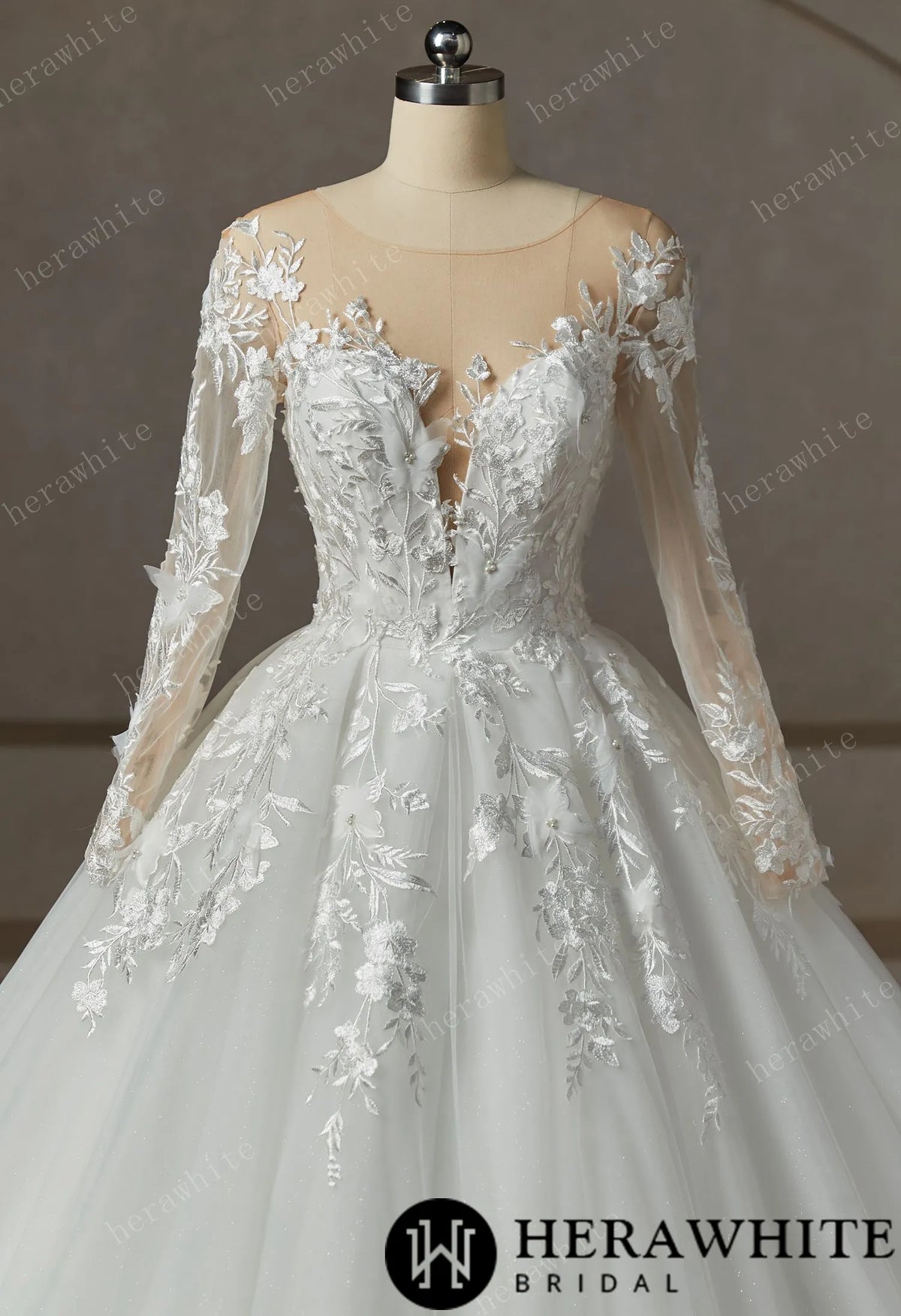 Floral Lace Wedding Dress With Long Sleeve