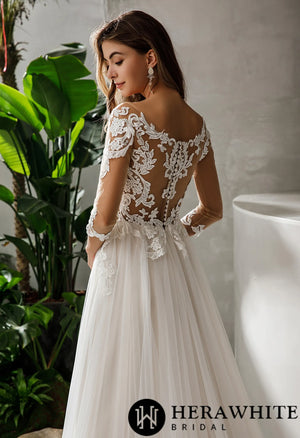 Gorgeous Lace A-line Bridal Gown With 3/4 sleeves