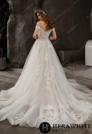Gorgeous Lace Fit and Flare Bridal Gown with Detachable Train