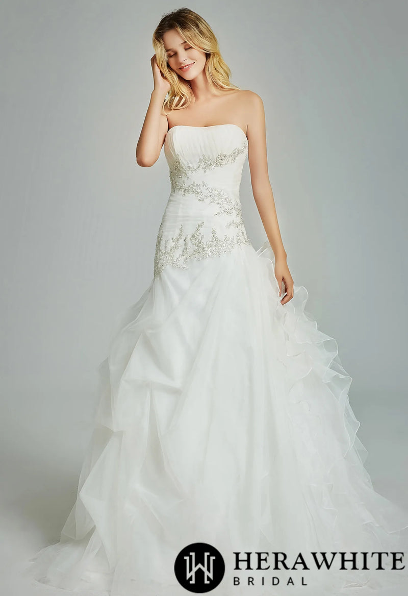 Strapless Pleating Wedding Dress With Ruffled Skirt
