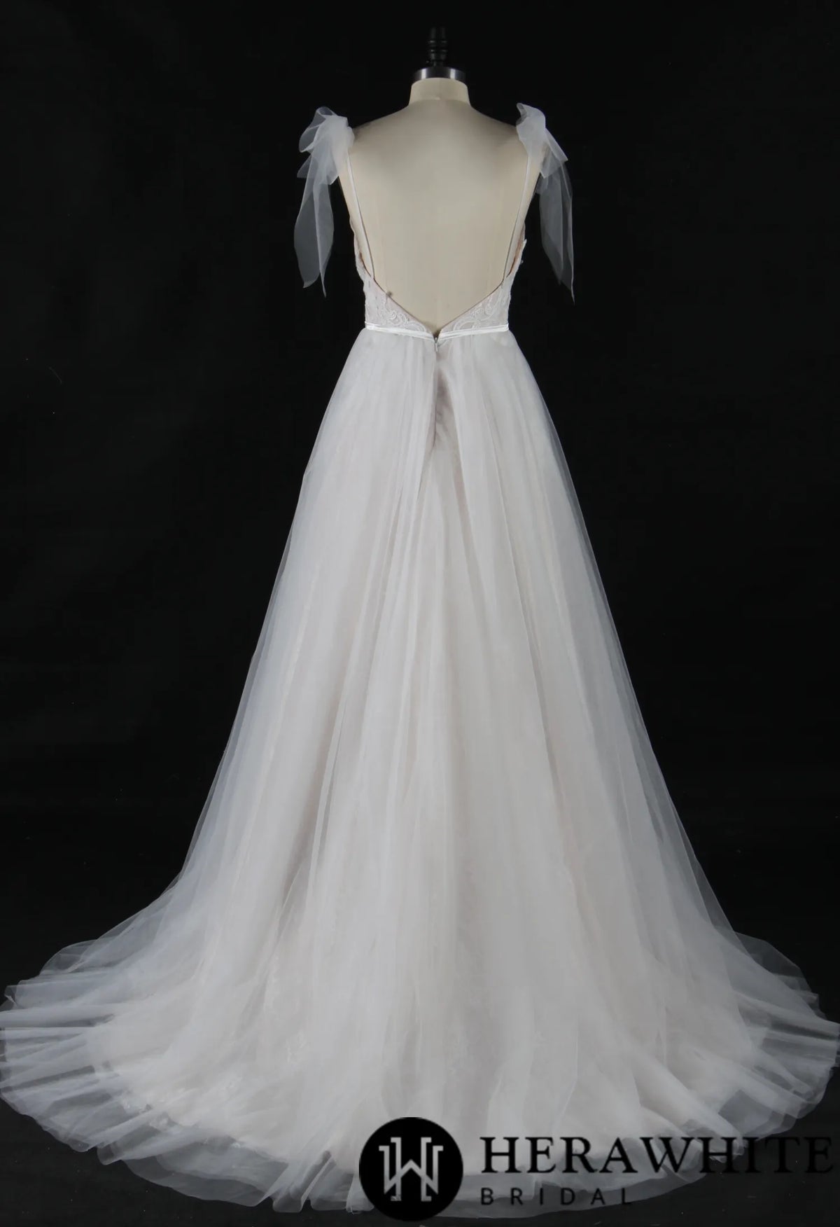 Spaghetti A-Line Lace Applique Bridal Gown