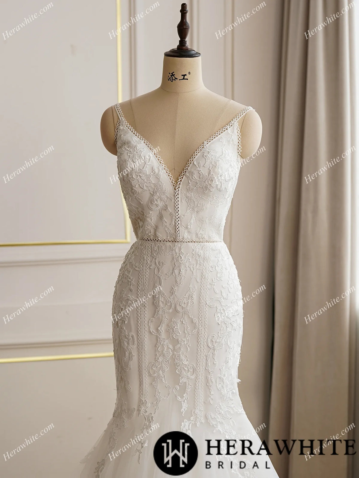 Spaghetti Lace Strap Mermaid Wedding Dress