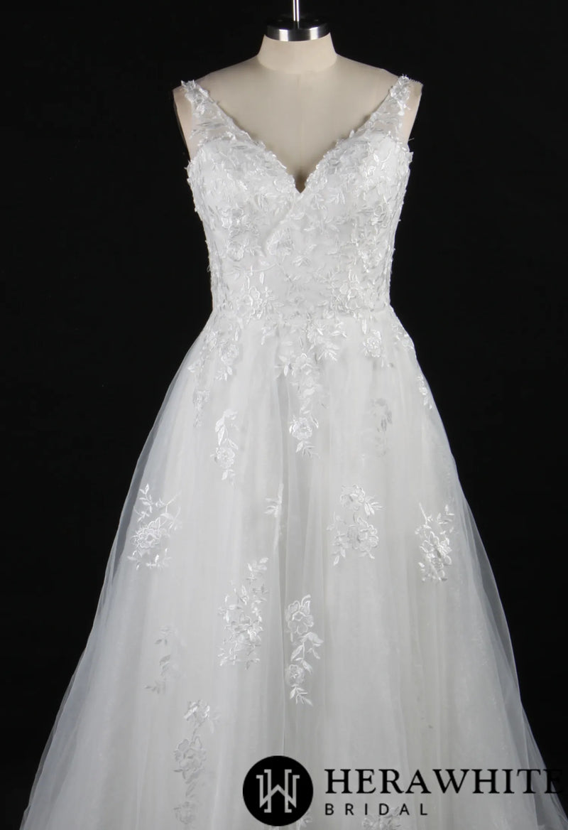 Embroidered Tulle Wedding Dress With A-Line Silhouette and V-Neck