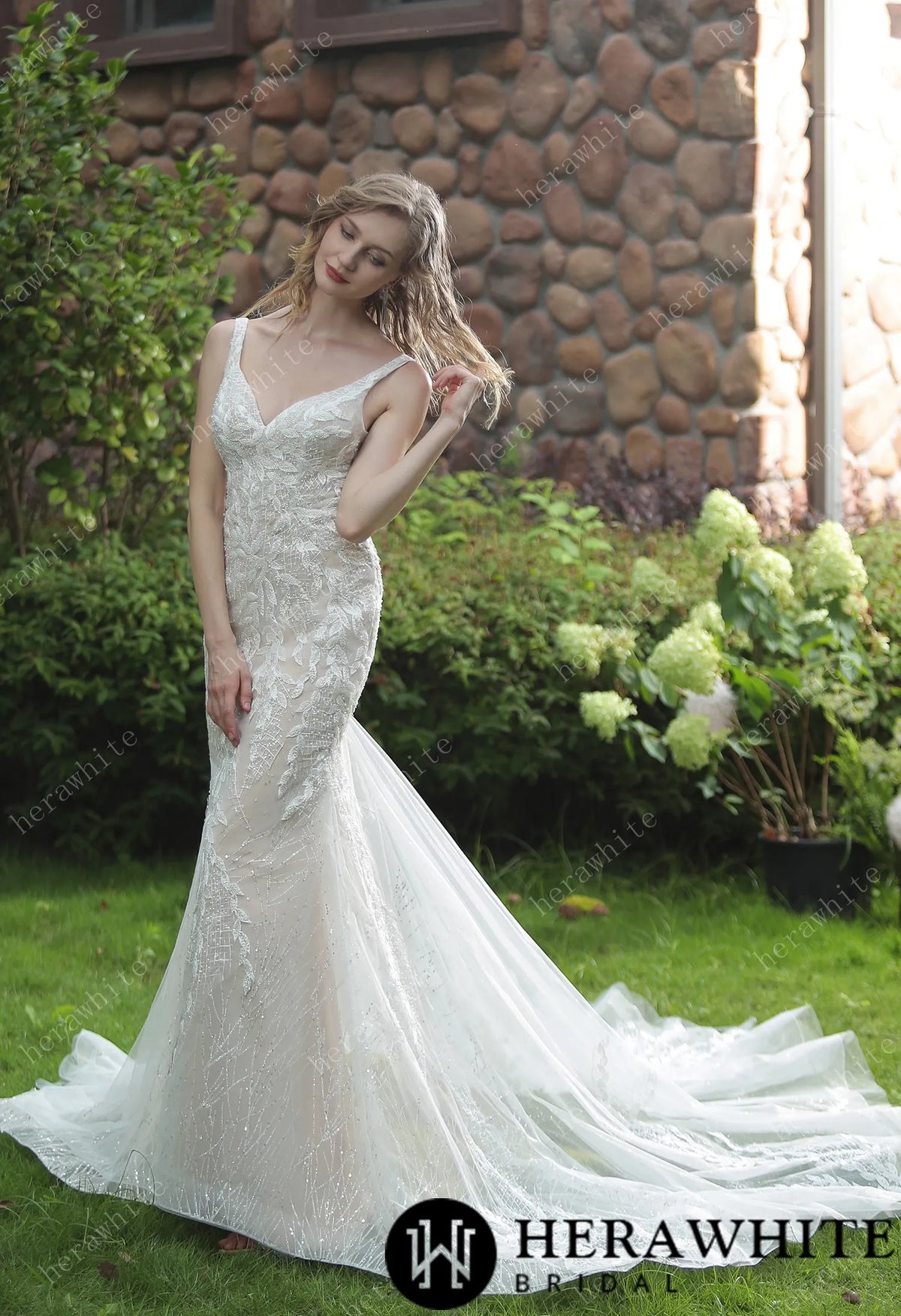 Stunning Mermaid Wedding Dress With Embroidered AppliquÃ©s