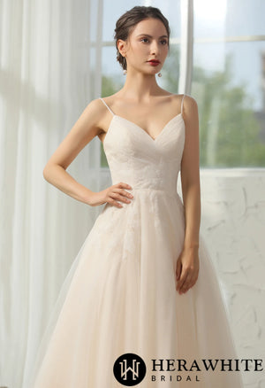Elegant Lace Pleated A-Line Wedding Dress