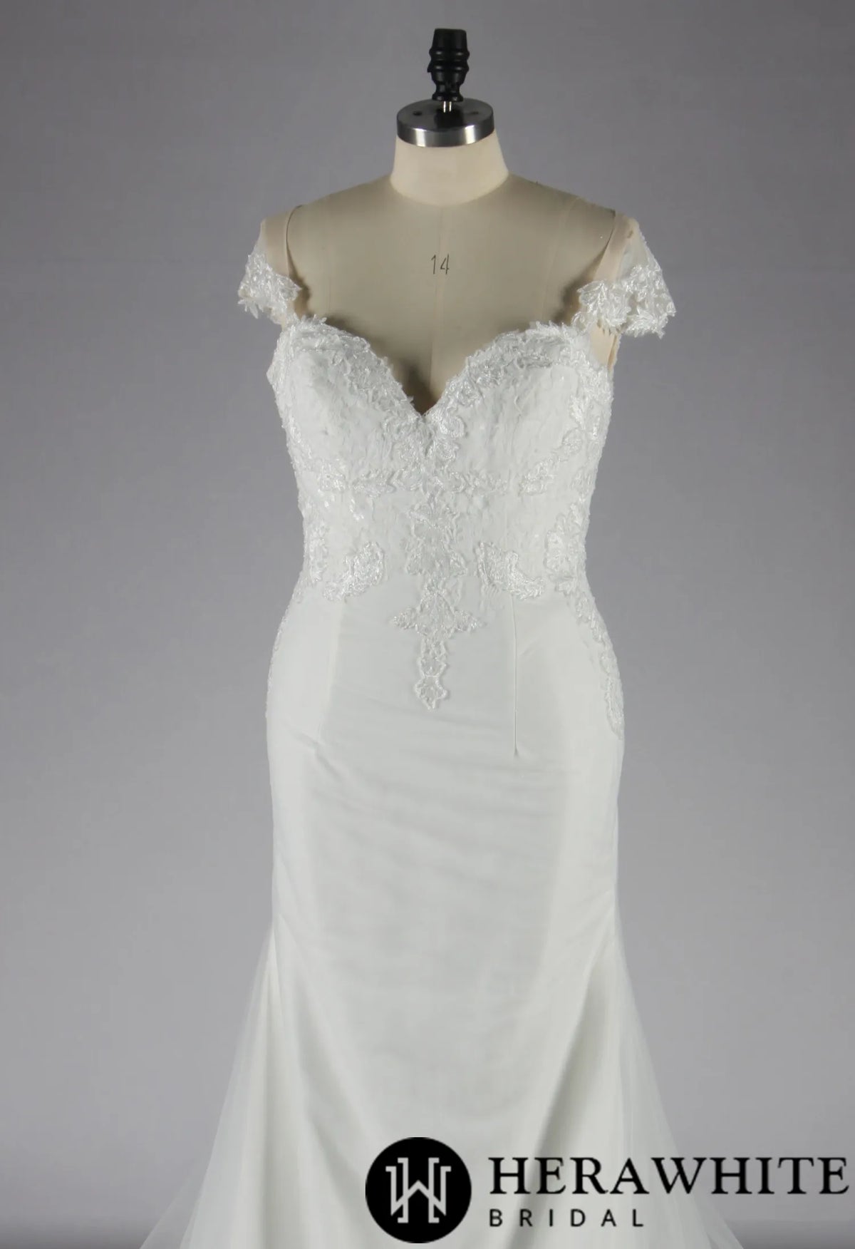 Sweetheart Neck Fit and Flare Wedding Dress with Beaded Lace on Tulle