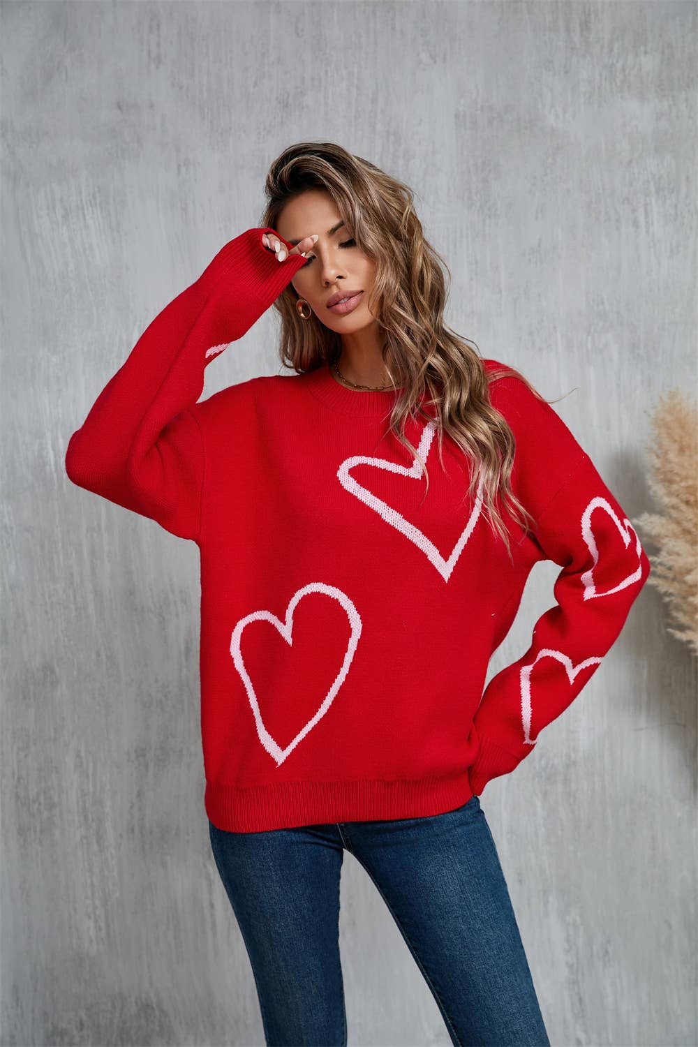 VALENTINE'S DAY PULLOVER SWEATER WITH A HEART