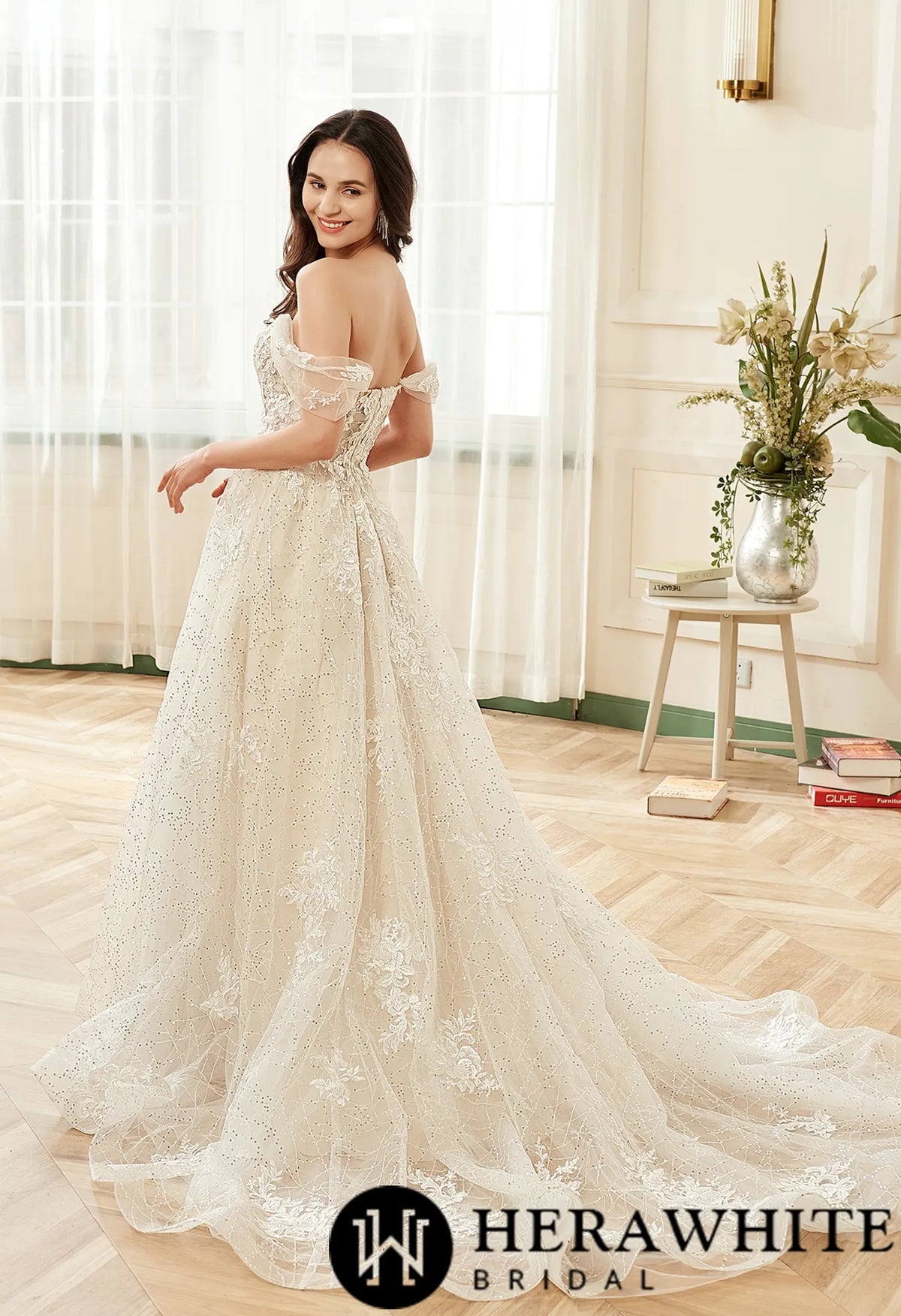 Floral Lace Sweetheart Sequin Tulle Wedding Dress With Detachable Straps