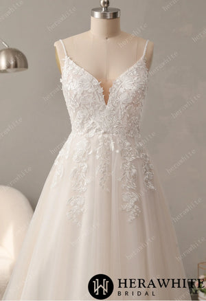 Deep V-neck large leaky back sexy wedding dress