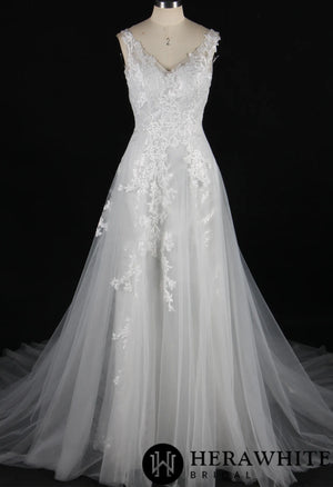 Shining V-Neck Wedding Dress With Long Tulle Train