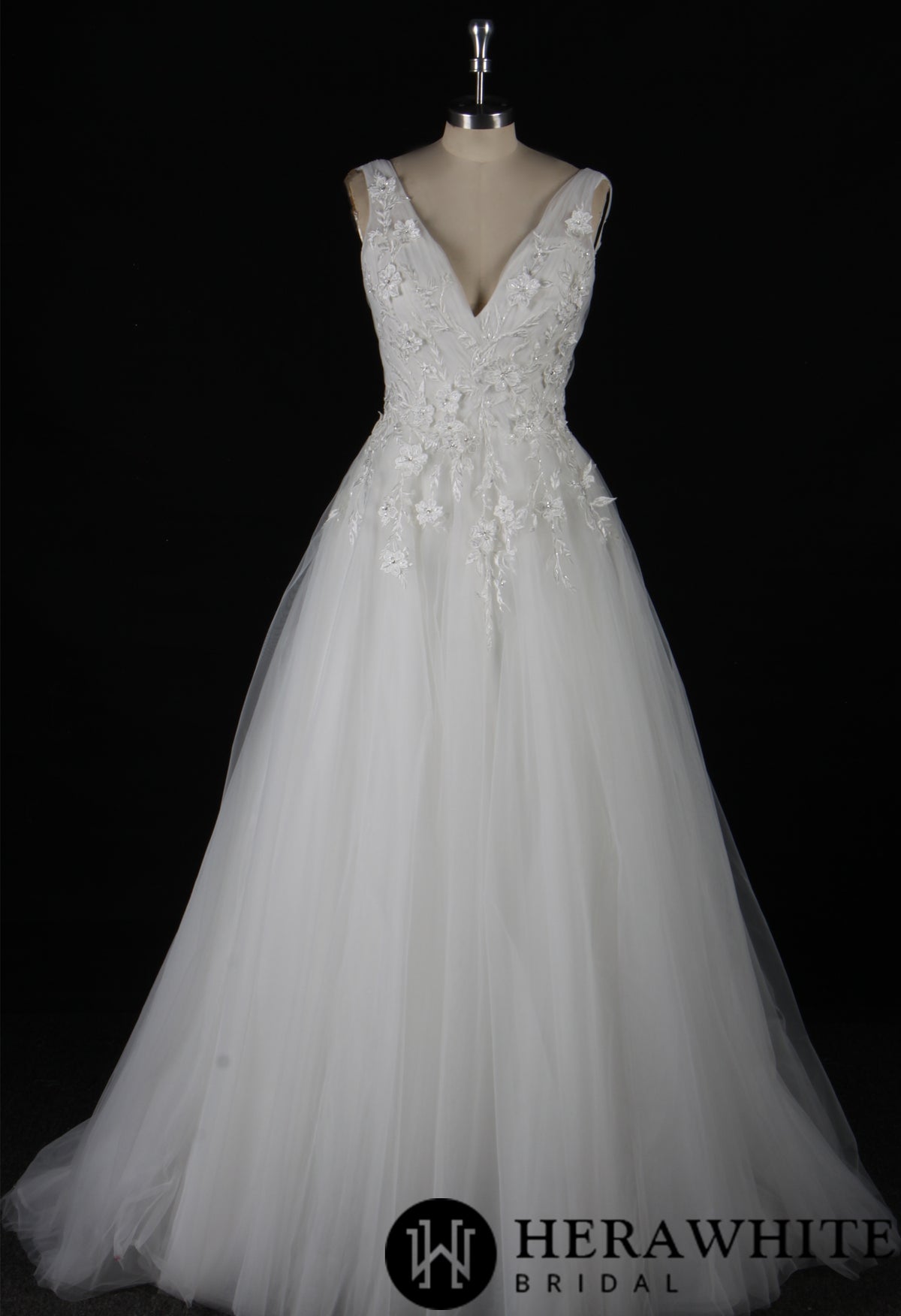 Romantic Beaded Floral Lace Wedding Dress