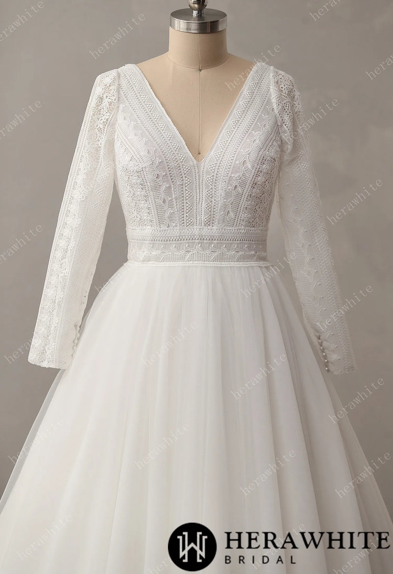 Graphlc Lace Boho Wedding Dress with Long Sleeve and V-Back