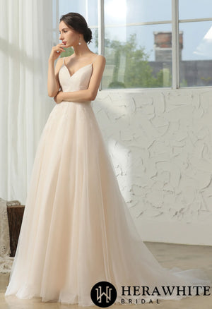 Elegant Lace Pleated A-Line Wedding Dress