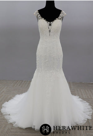 Dramatic Fit and Flare Bridal Gowns With Cap Sleeves