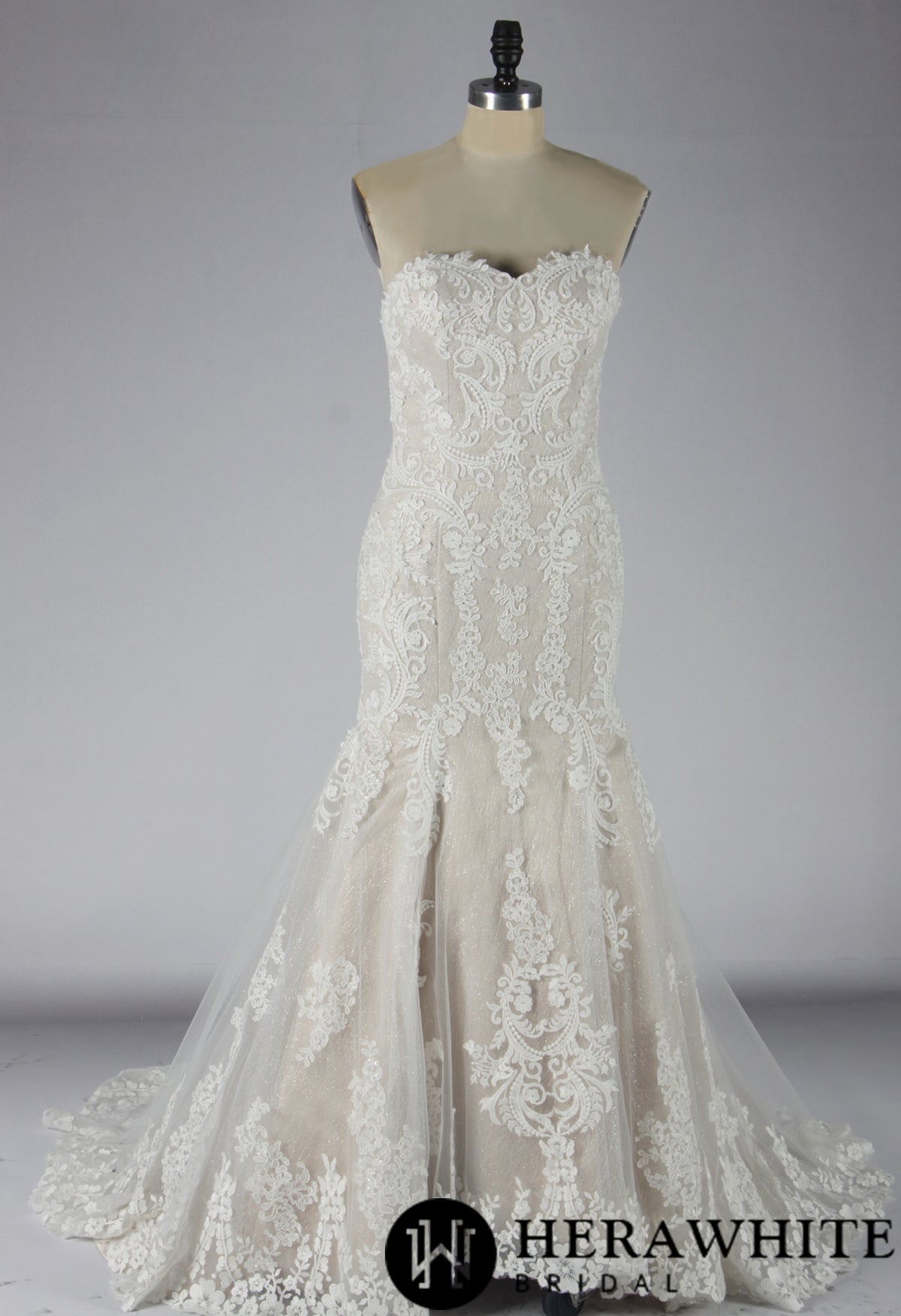 Luxury Strapless Lace Mermaid Wedding Dress