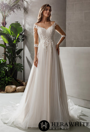 Gorgeous Lace A-line Bridal Gown With 3/4 sleeves