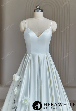Sophisticated A-Line Wedding Dress With Spaghetti Straps