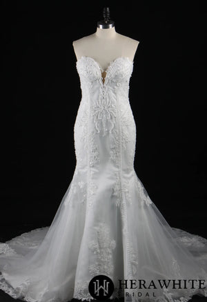 Strapless V-Neck Beaded Lace Mermaid Dress With Chaple Train