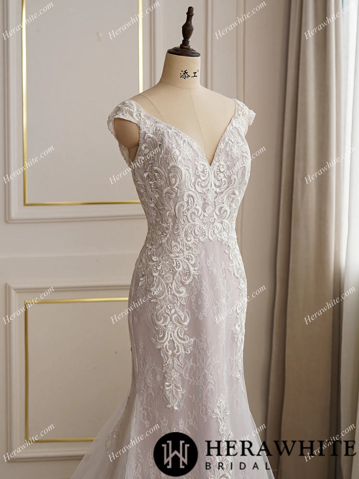 Gorgeous Lace Cape Sleeves Mermaid Wedding Dress