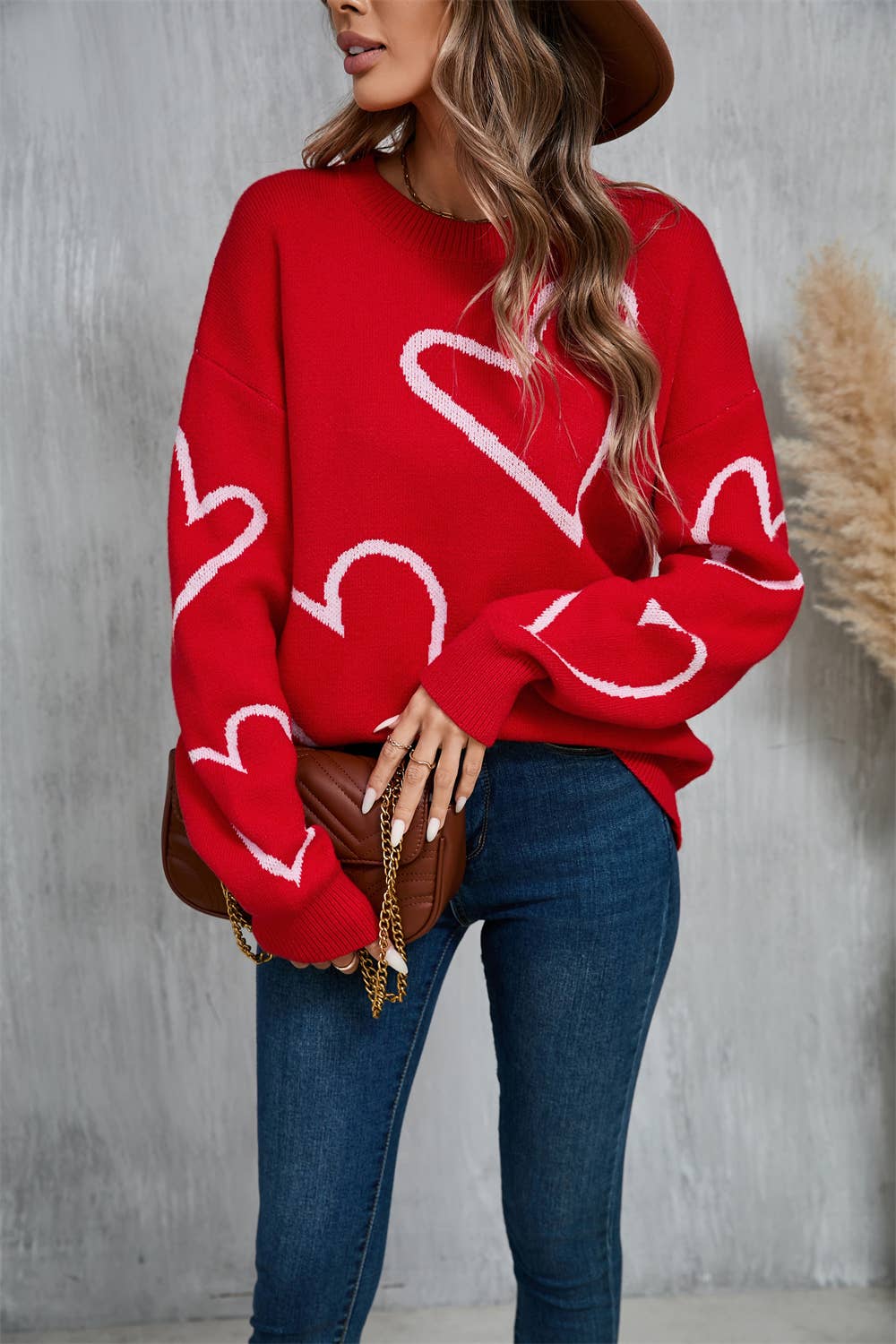 VALENTINE'S DAY PULLOVER SWEATER WITH A HEART