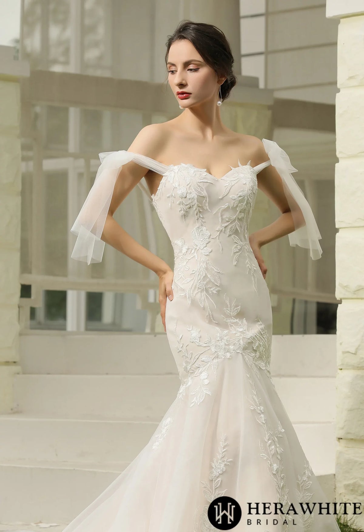 Floral Lace Mermaid Bridal Gown With  Detachable Tulle Straps