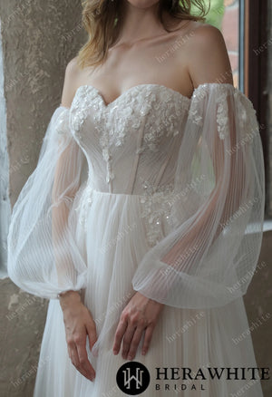 Enchanting Pleated Tulle A-line Wedding Dress With Pouf Sleeves