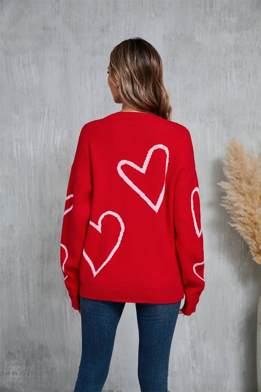 VALENTINE'S DAY PULLOVER SWEATER WITH A HEART