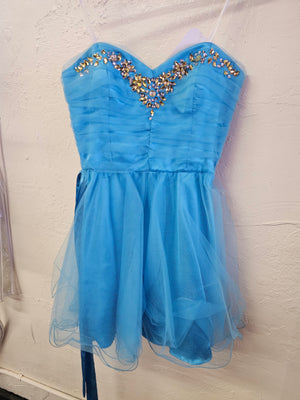 Light blue homecoming