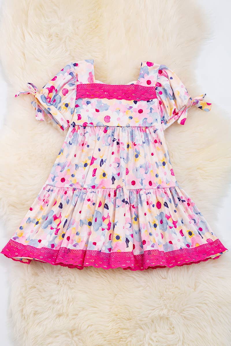 FLORAL PRINTED FLARE DRESS WITH FUCHSIA HEM. DRG15144019 LOI: M